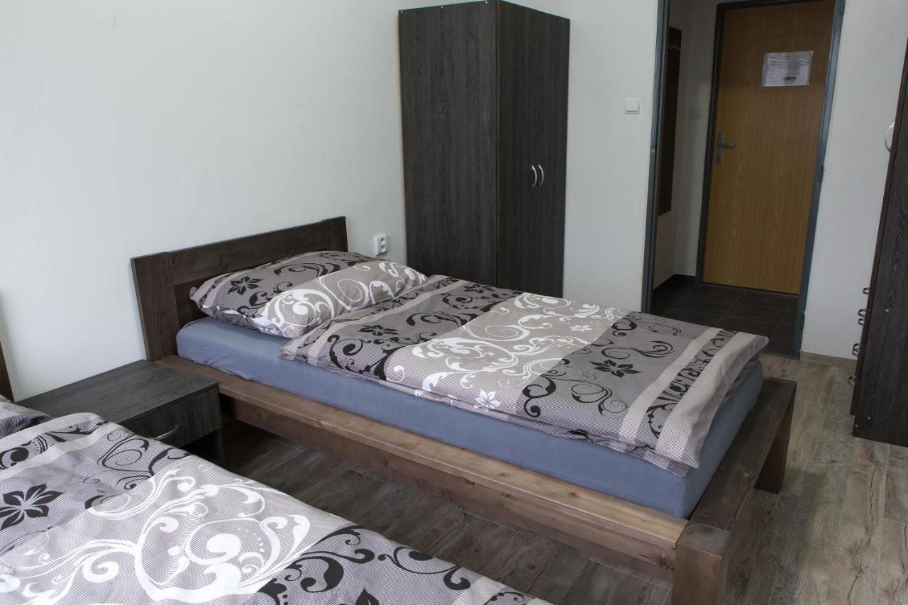 Aparthotel Kopacka Topoľčany Exterior foto